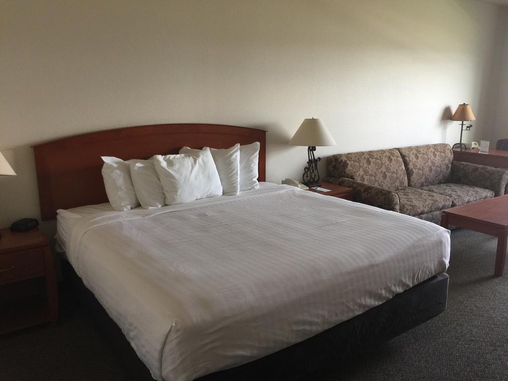 River Lodge And Cabins Boardman Rom bilde