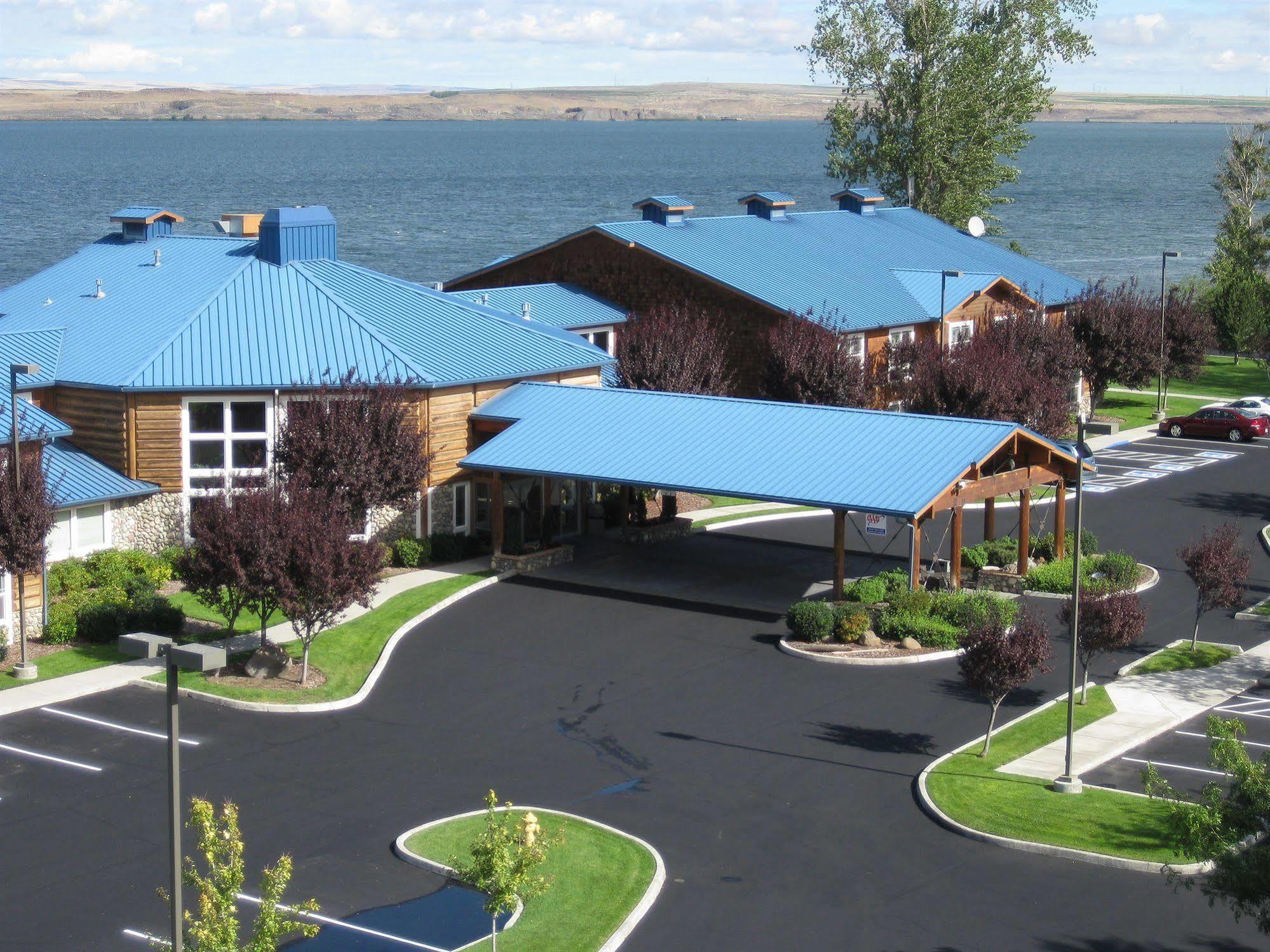 River Lodge And Cabins Boardman Eksteriør bilde
